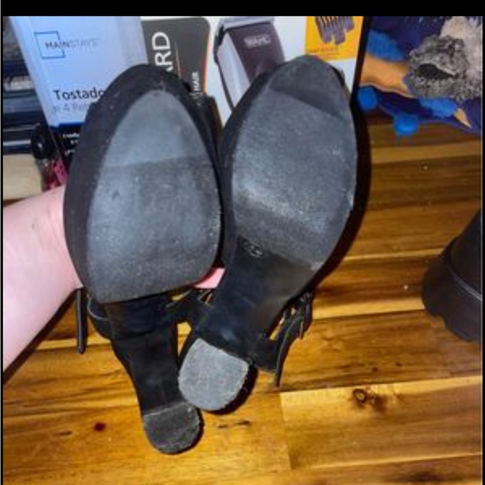 Massimo black heels.